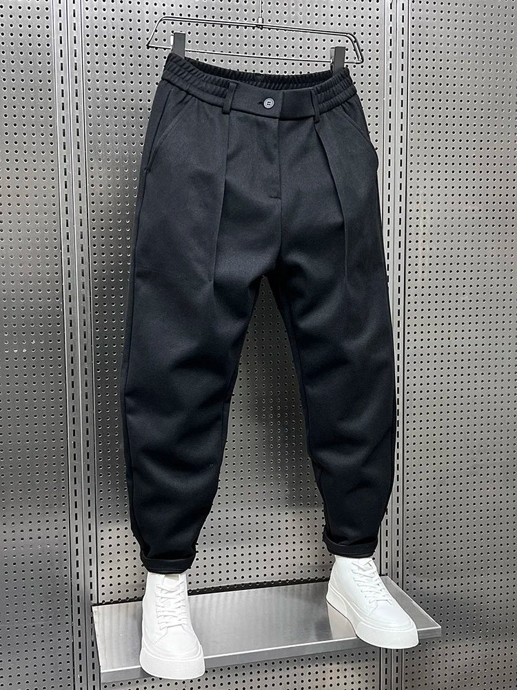 Aldwick | Men's Relaxed Fit Pleated Dress Pants